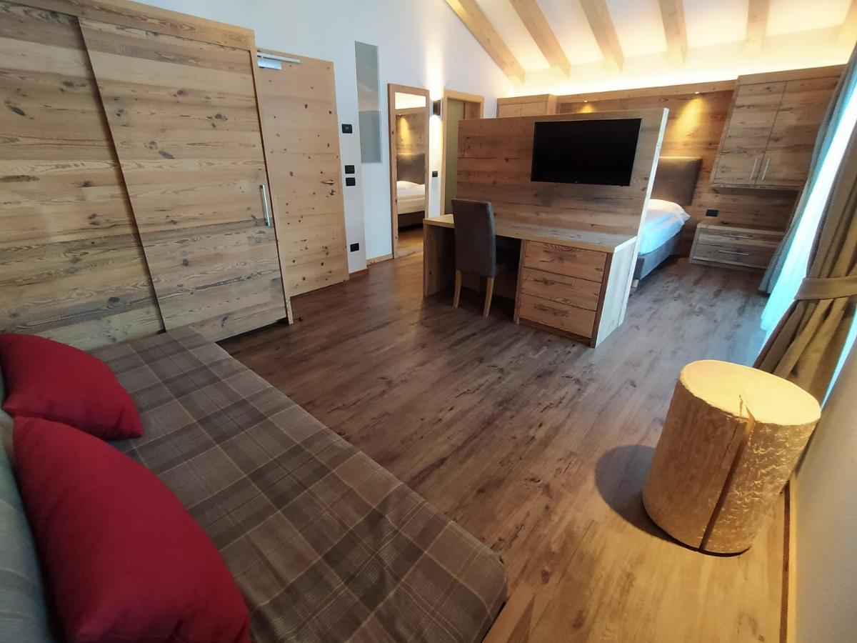 Hotel Flora Alpina Campitello di Fassa Eksteriør bilde