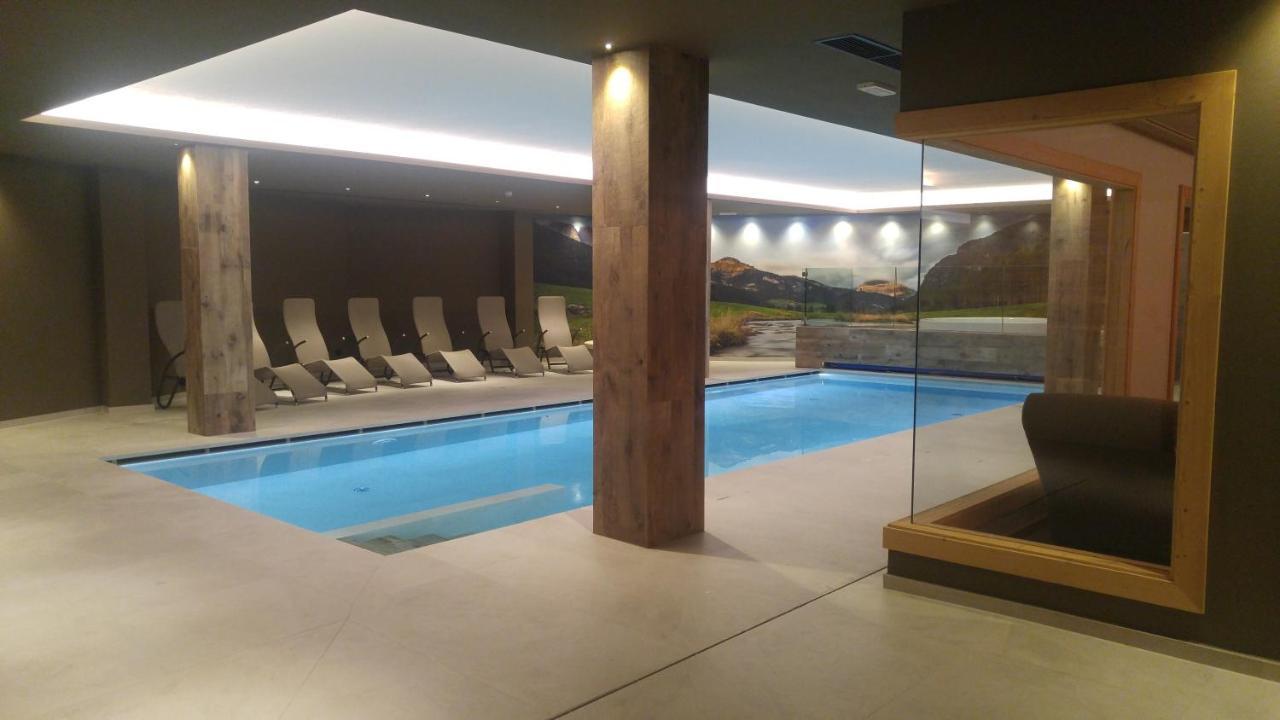 Hotel Flora Alpina Campitello di Fassa Eksteriør bilde