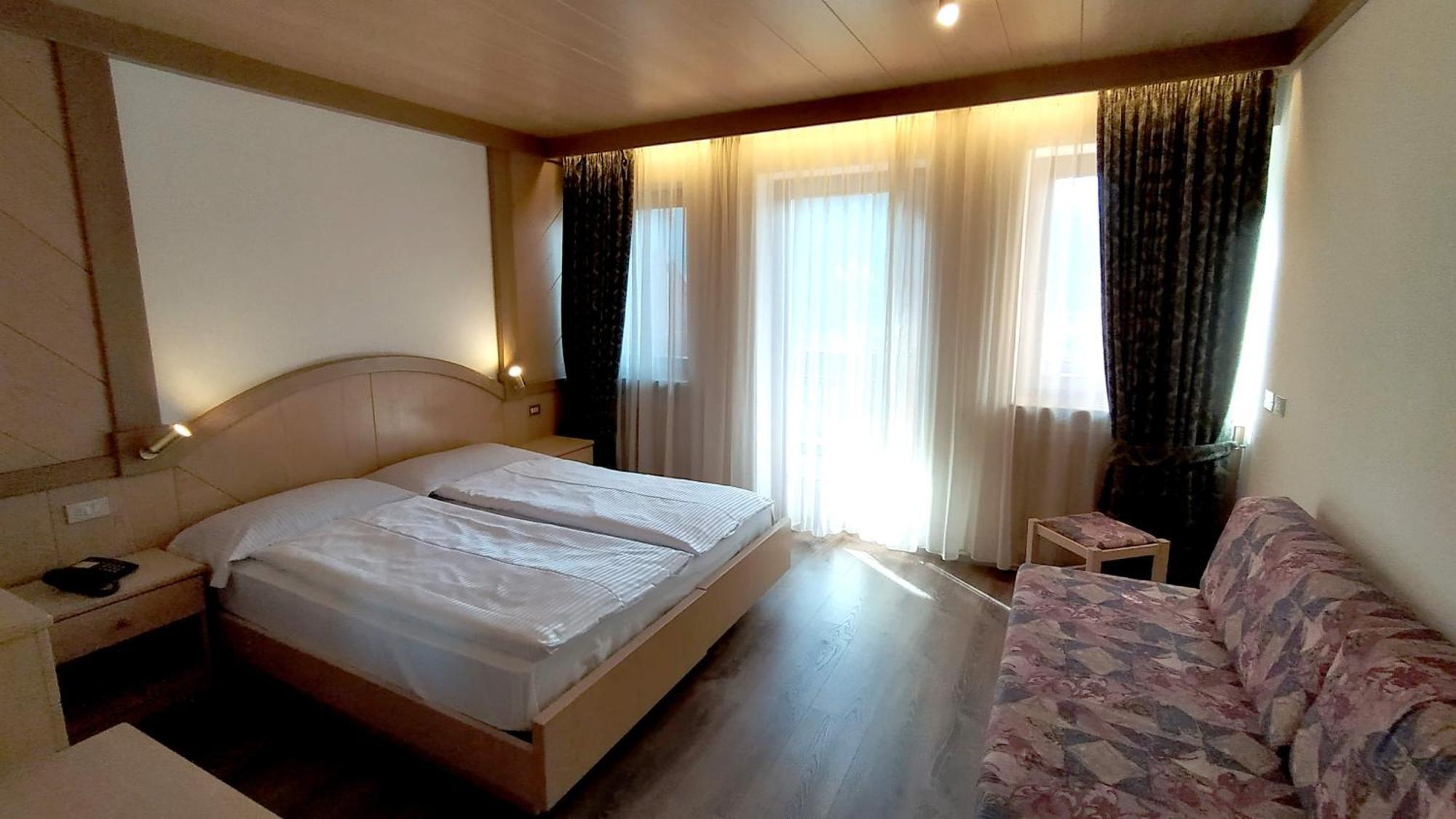 Hotel Flora Alpina Campitello di Fassa Eksteriør bilde
