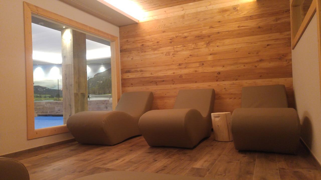 Hotel Flora Alpina Campitello di Fassa Eksteriør bilde
